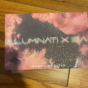 Illuminati x isa glam palette